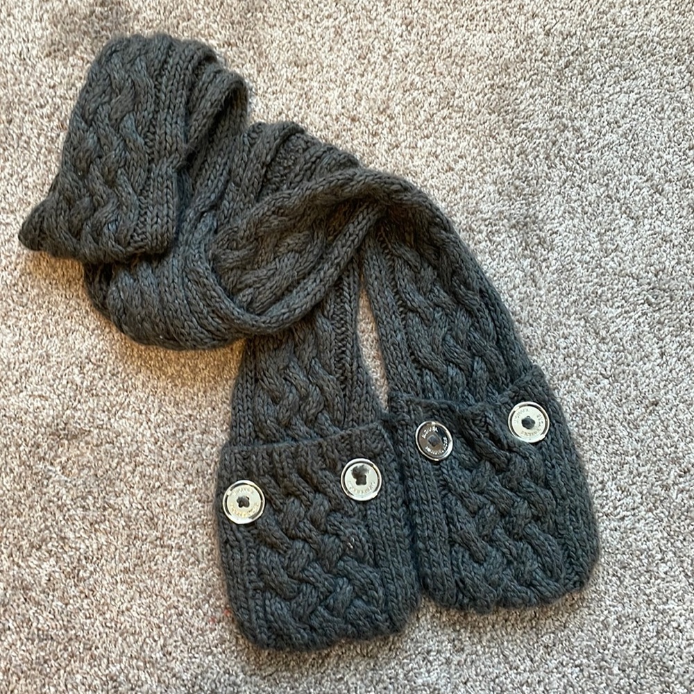 Michael kors scarf